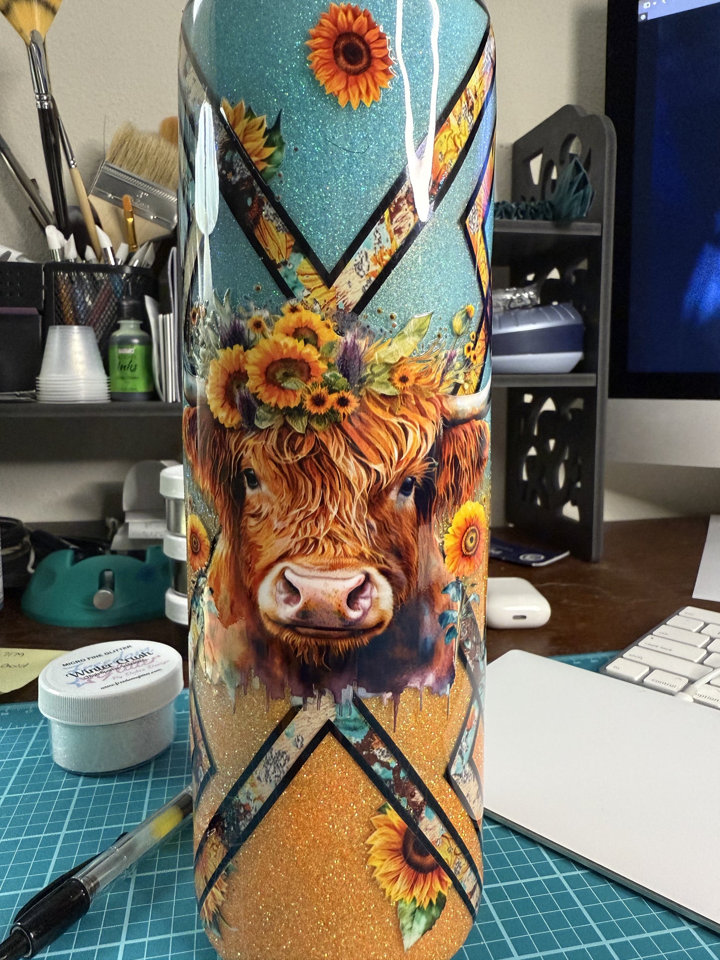 Sunflowers ombre Cow
