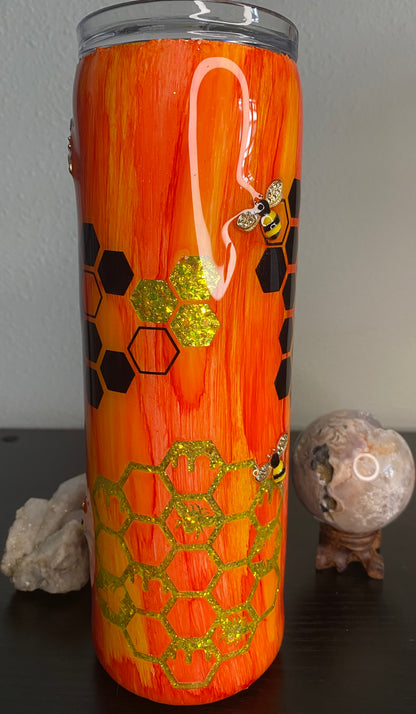 Bees & Honey Comb  30oz