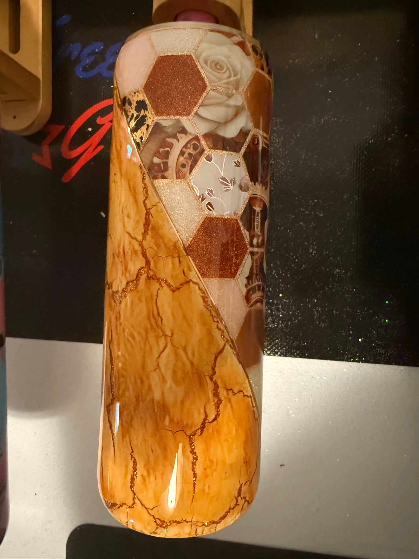 #24 Honeycomb WOODGRAIN